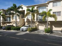 Building Photo - 1300 Crestwood Ct S