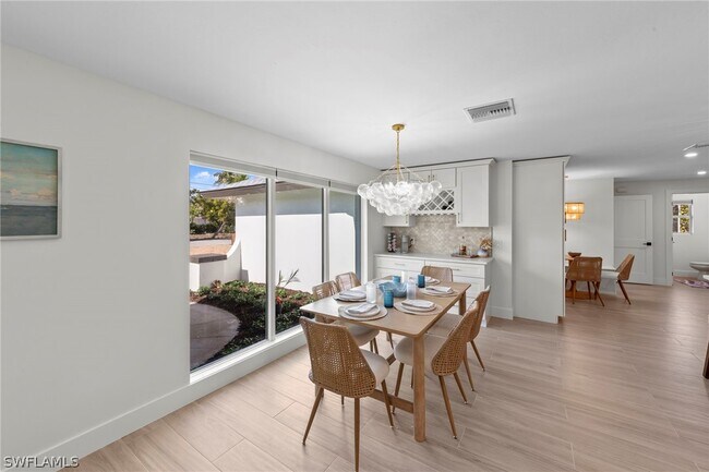 Building Photo - 548 Boulder Dr