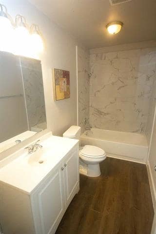 Building Photo - 907 Meriott St