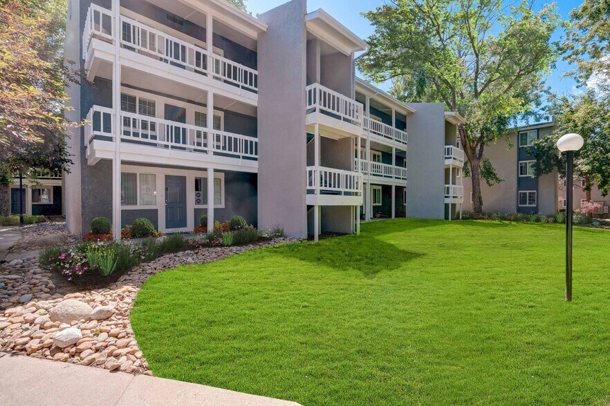 Featherstone Apartments 3807 Half Turn Rd Colorado Springs CO 80917