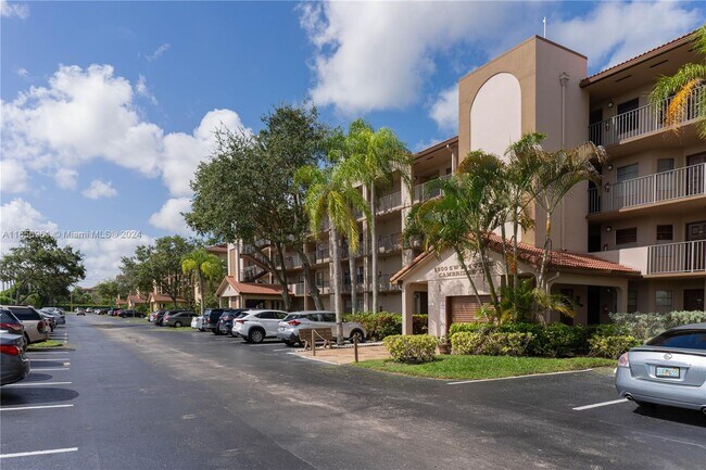 Building Photo - 1300 SW 124th Terrace