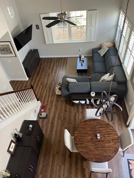 Building Photo - 8814 Meadowmont View Dr