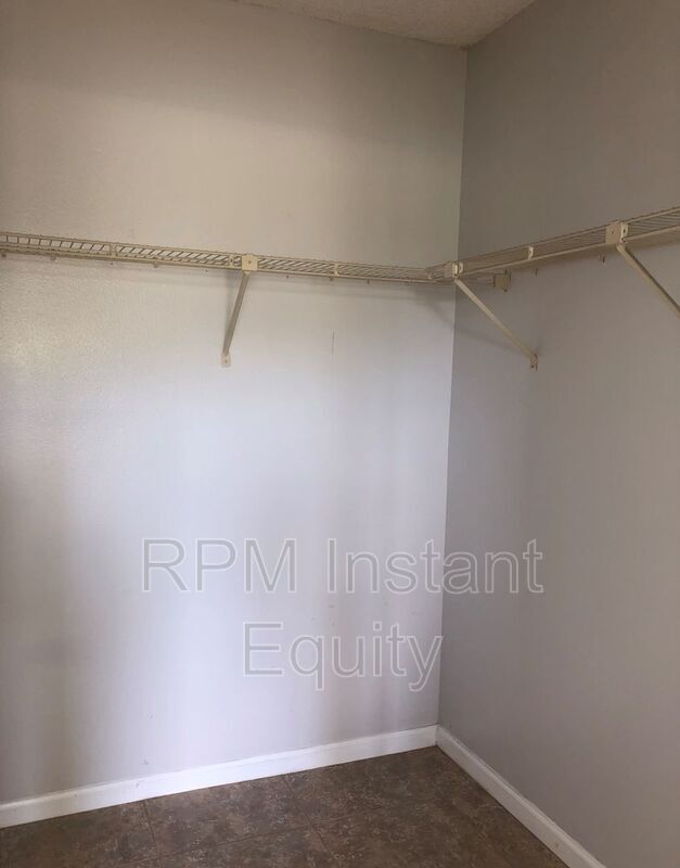 Building Photo - 13575 Eagle Ridge Dr