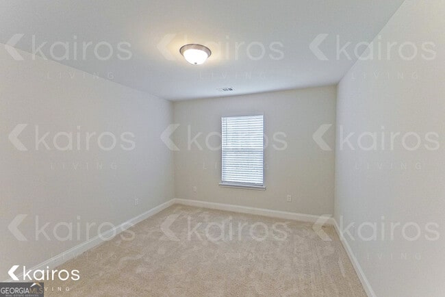 Building Photo - 237 Western Red Cedar Dr