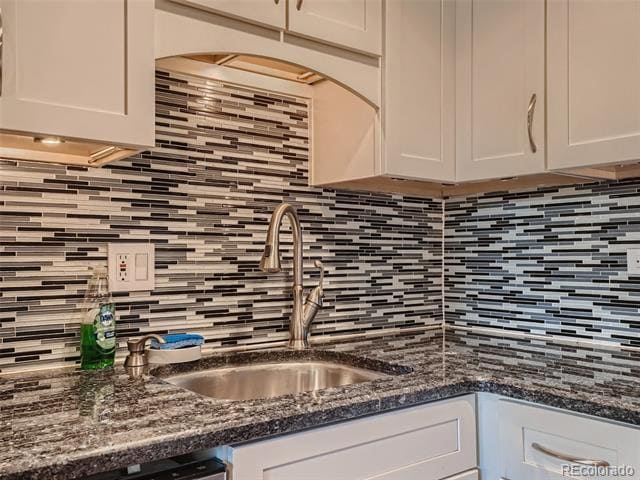 Building Photo - 701 E Bayaud Ave