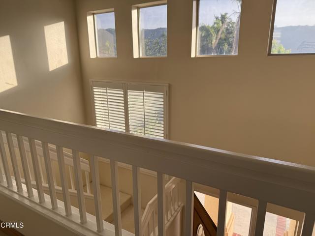 Building Photo - 833 Calle La Primavera