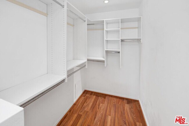 Building Photo - 1440 23rd St