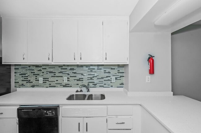 Building Photo - Don’t Miss Out! Look, Lease, and Live Specials EXTENDED to February 14th!