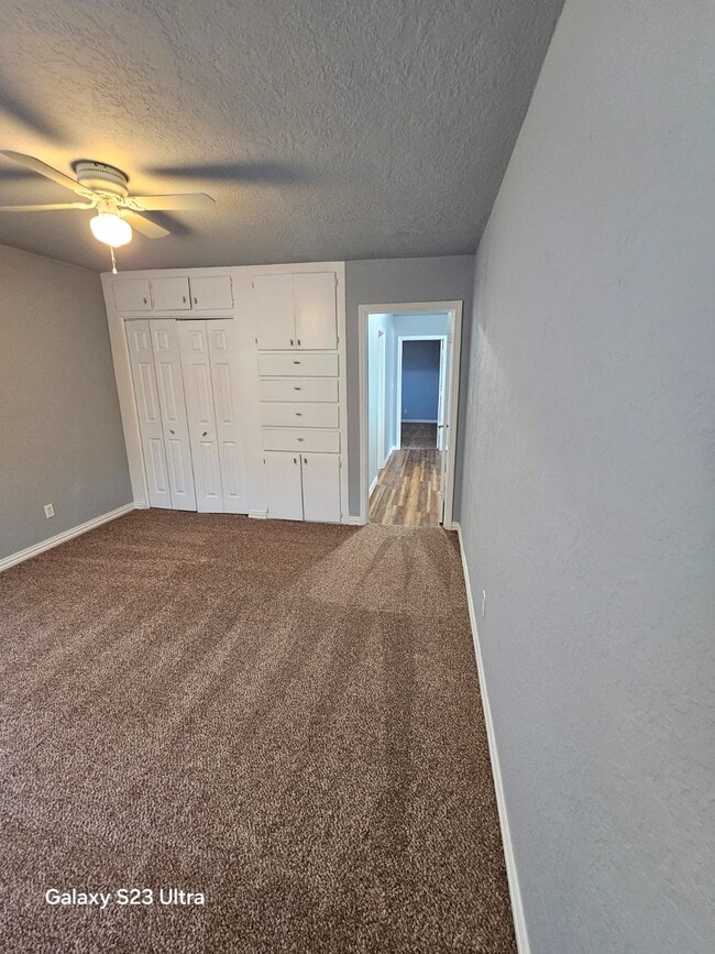 Building Photo - 908 NW 20th St