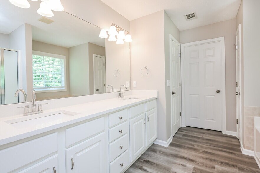 Building Photo - 3470 Garden Mist Cir