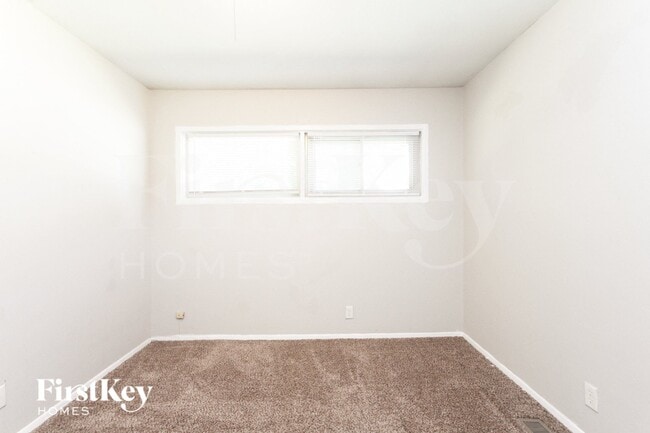 Building Photo - 4836 N Kitley Ave