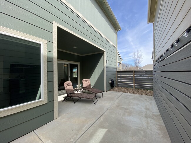 Building Photo - 107 S Shay Rd