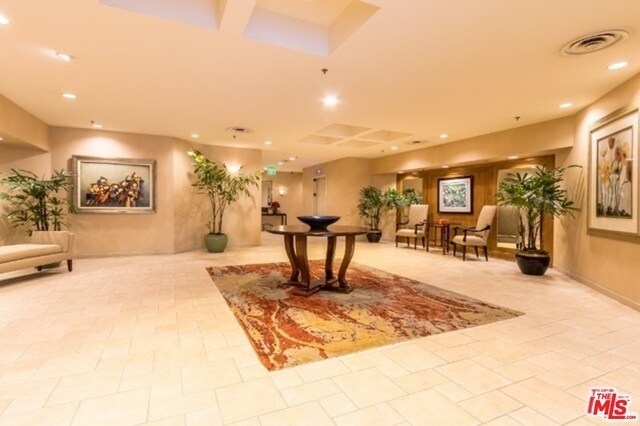 Building Photo - 2131 Century Park Ln