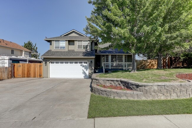 Primary Photo - 1086 NE Locksley Dr