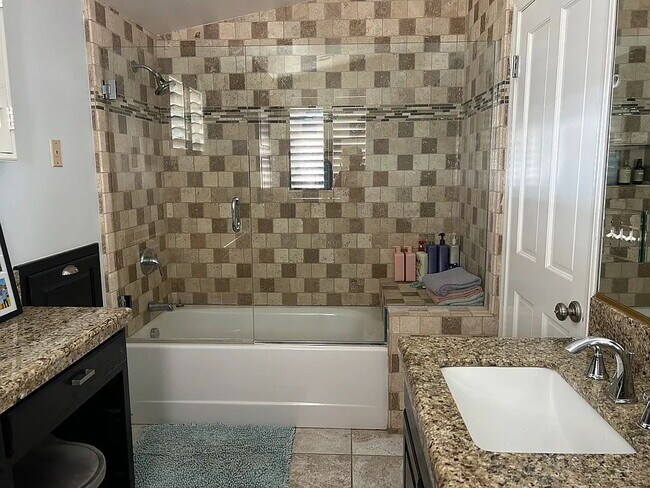 Building Photo - NO MIN CREDIT SCORE REQUIRED, BK OKAY, PAS...