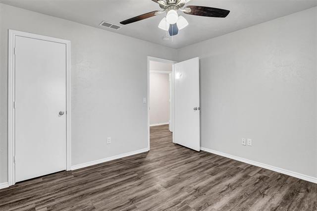 Building Photo - 2108 Teakwood Ln