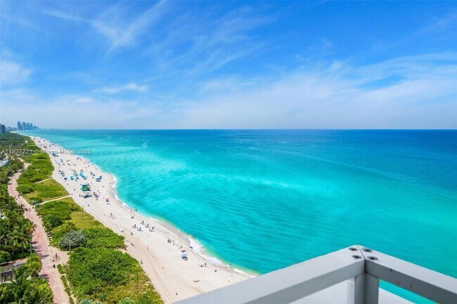 Building Photo - 6801 Collins Ave