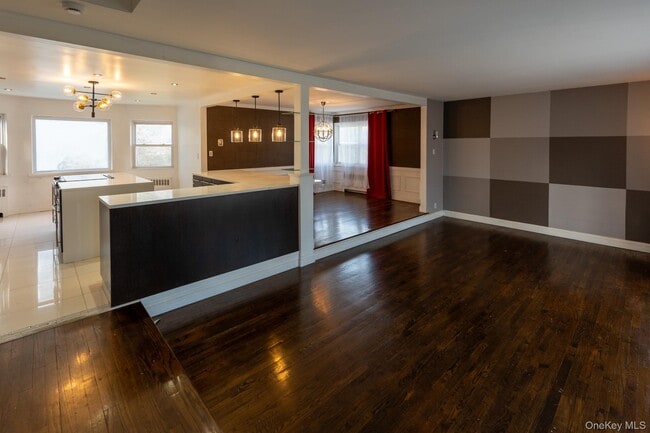 Building Photo - 21 Norton Dr