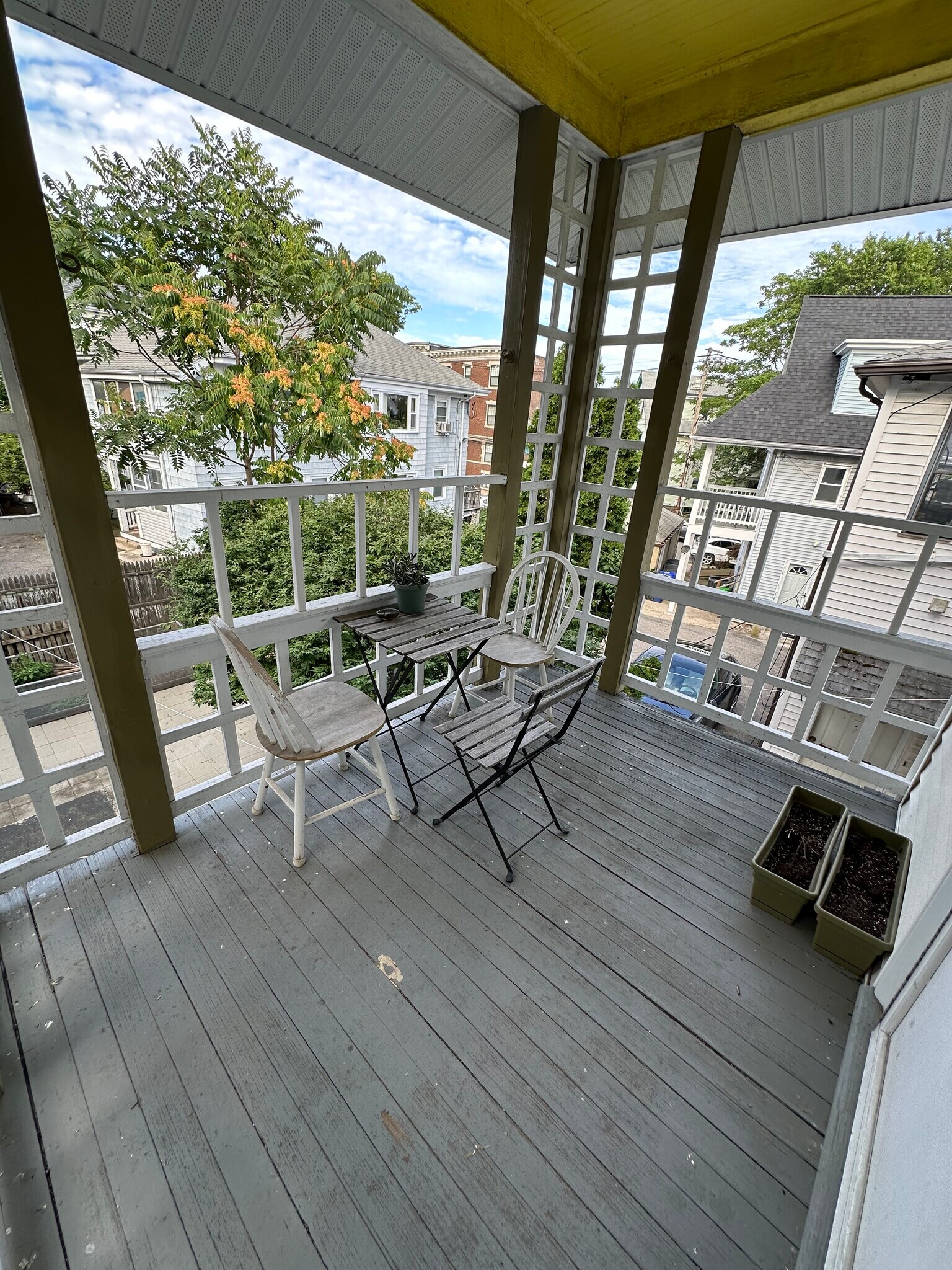 Back porch sitting area - 121 Glenville Ave