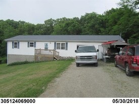 Building Photo - 588 Belleview Ave