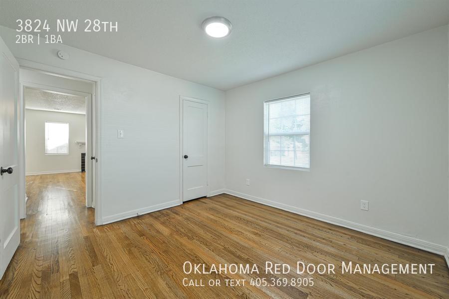 Building Photo - 3824 NW 28th St