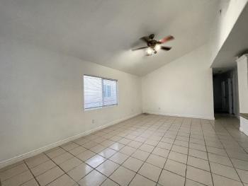 Building Photo - 2078 Del Rey Dr