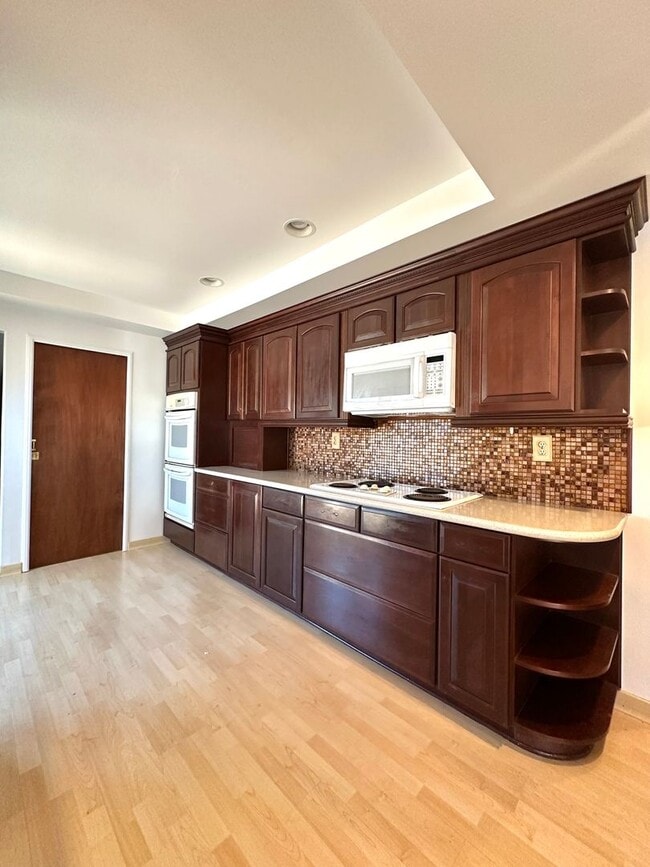 Building Photo - Desirable 4 bedroom home in Mountain View ...