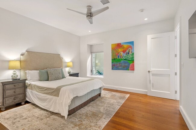 Building Photo - 1 Paumanok Rd