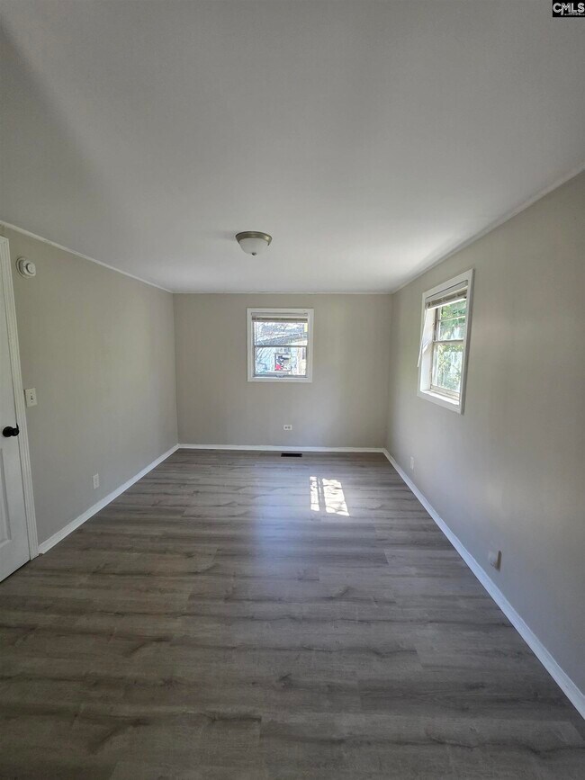 Building Photo - 4030 Gonzales Ave