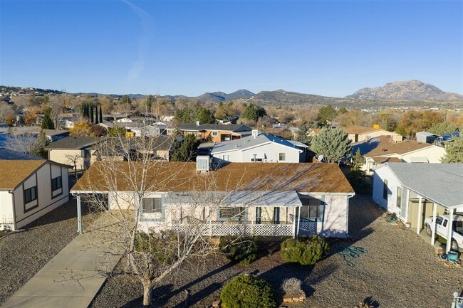 Building Photo - 2 Bedroom, 2 Bath Home Close to Willow Lake in Prescott