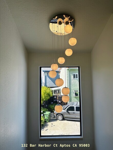 Chandelier 2 - 132 Bar Harbor Ct