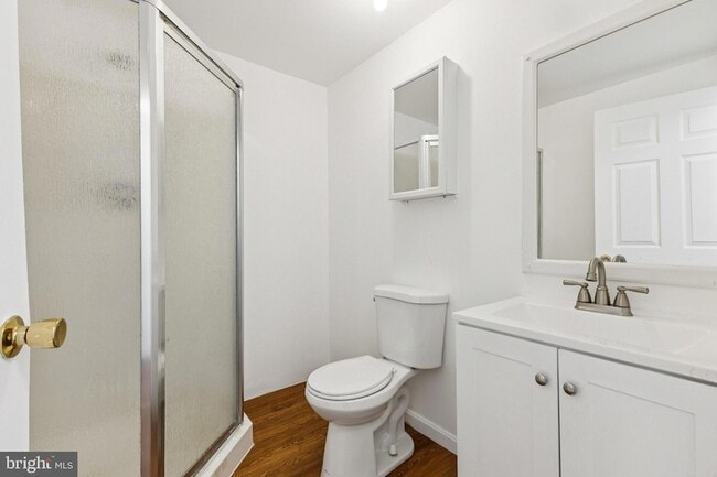 Building Photo - 1925 Inglebrook Dr