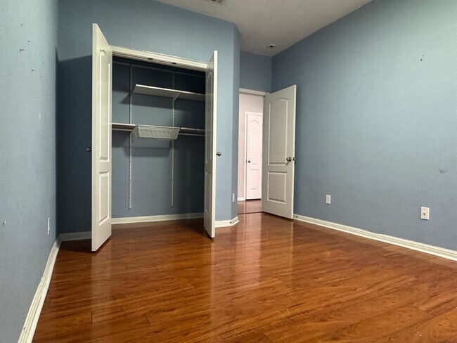 Building Photo - 4200 Adagio Pl