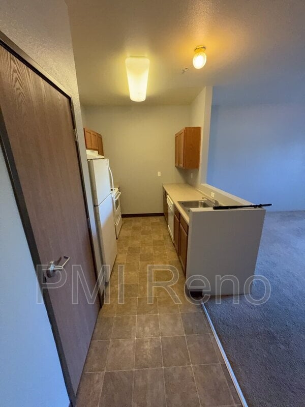 Building Photo - 1600 I St