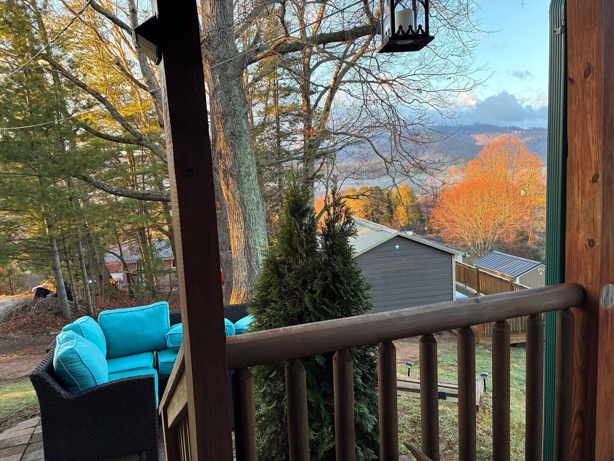 Building Photo - 111 Sunrise Ln