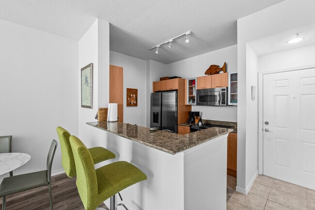 Building Photo - 700 E Boynton Beach Blvd