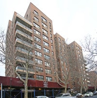 Building Photo - 303 Beverley Road