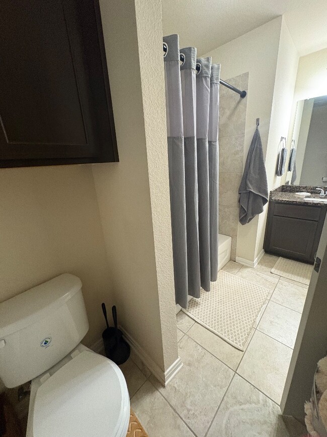 Building Photo - 3407 Greyfriar Dr