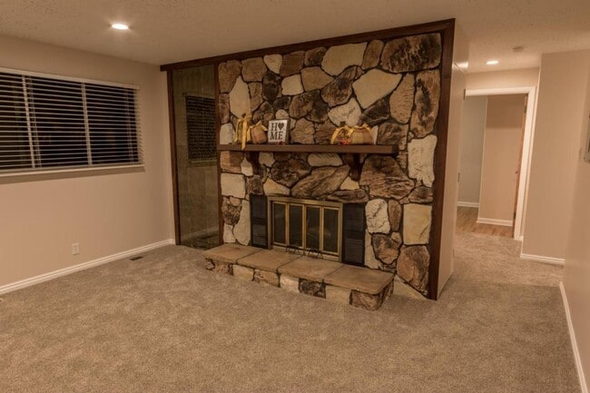 Building Photo - 5886 S Utahna Dr