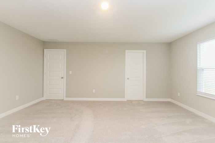 Building Photo - 2476 S Carlota Dr