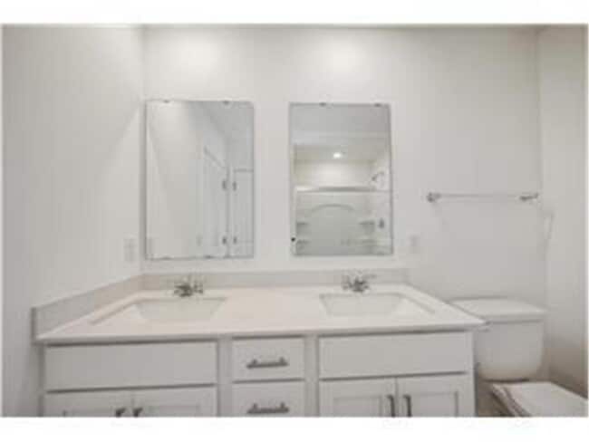 Building Photo - 14973 Archdale Ln