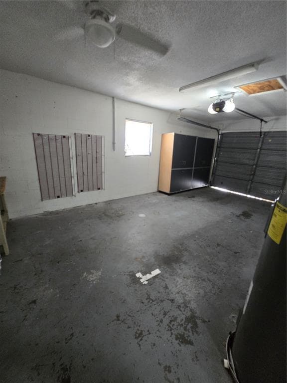 Building Photo - 9231 Antrim St