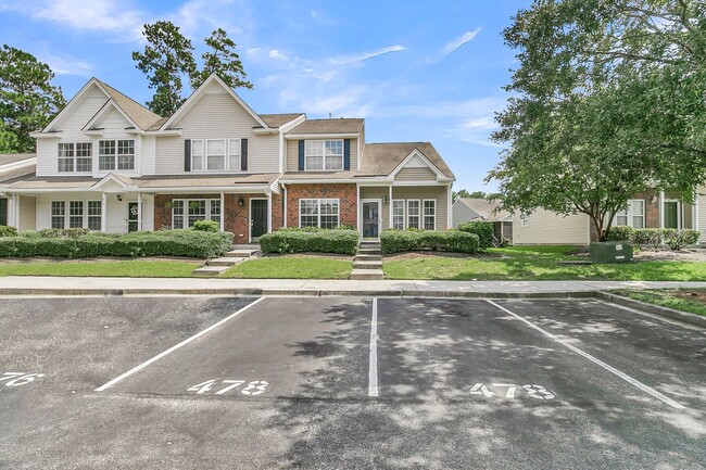 Building Photo - Beautiful Clements Ferry Townhome!