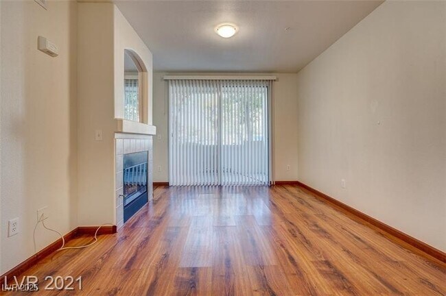 Building Photo - 7167 S Durango Dr