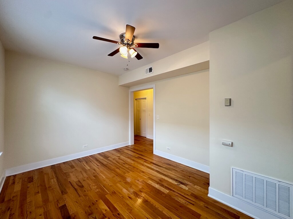 Building Photo - 348 Park Ave