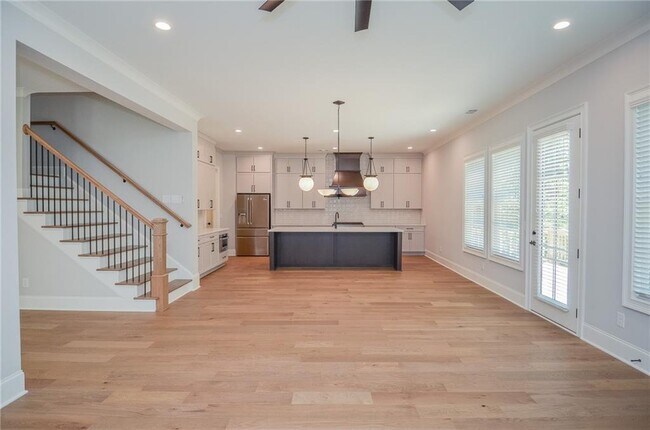 Building Photo - 3963 Enclave Wy