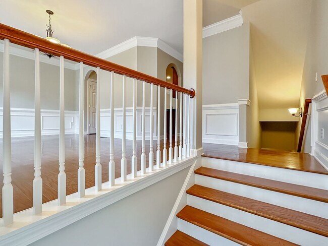 Building Photo - 2147 Yancy Ln