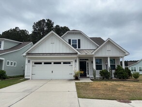 Building Photo - 373 Whispering Breeze Ln