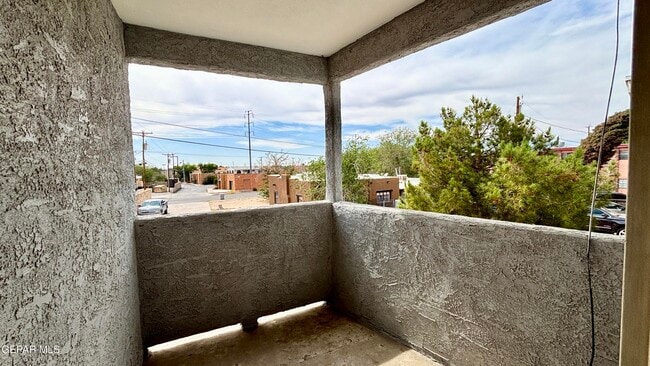 Building Photo - 5016 Conley Rd
