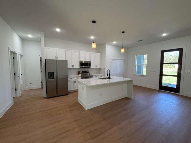 Building Photo - 16090 SW 35th Court Rd